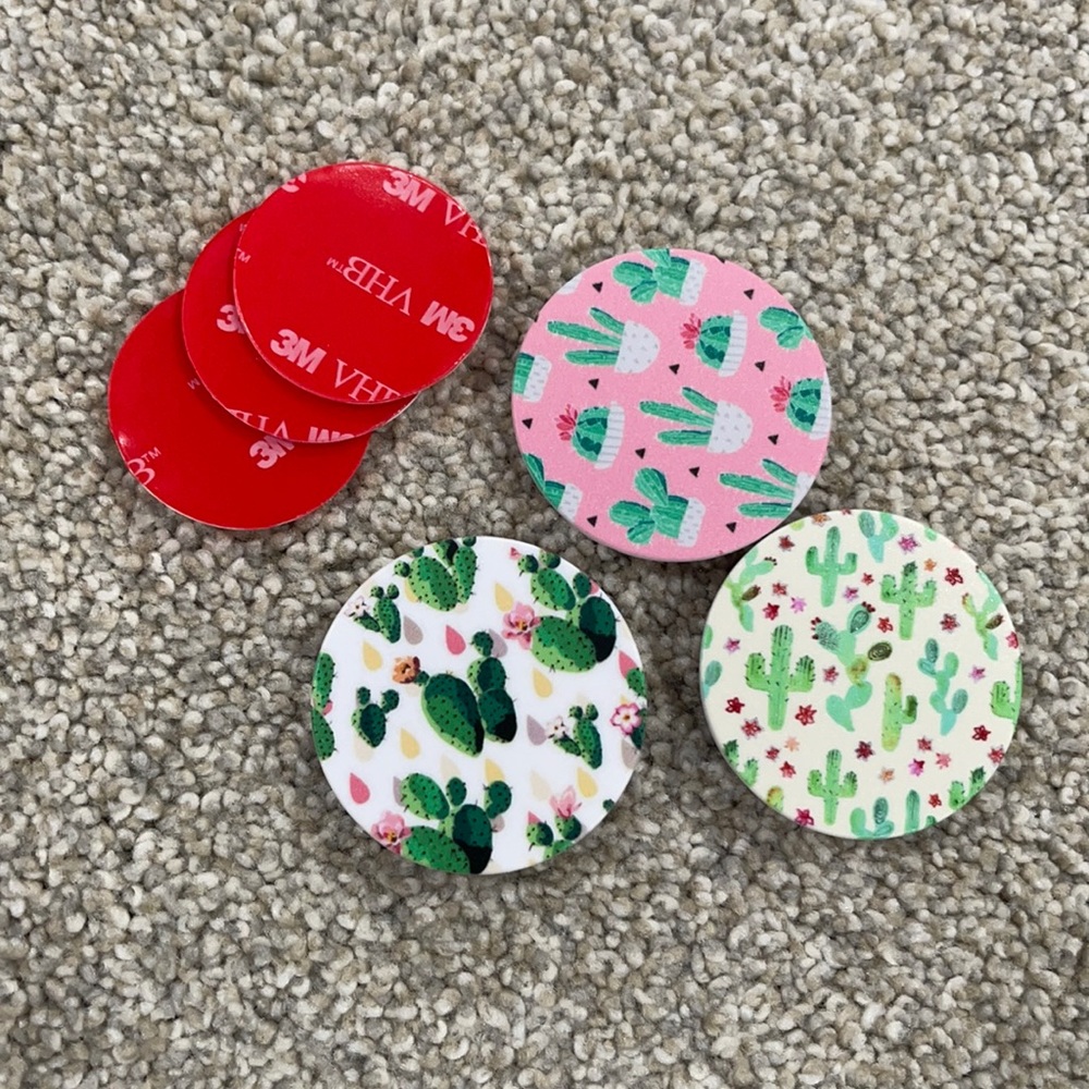 Pop socket cactus designs